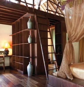restaurants and trendy nightlife), Villa Mathis offers the discreet & rural setting of Umalas, giving an authentic view of Bali.