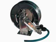 Hose reel for hoses up to 1/2 Robust powder coated steel reel. It rolls up the hose automatically and the hose can also be locked at the desired length. Adjustable hose-guide arm.