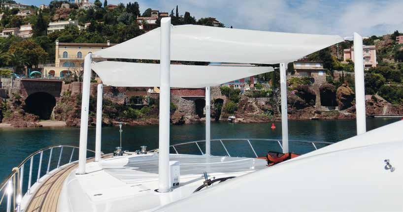 01 02 MULTIPLEX SUN AWNING SYSTEM IS... Easy installation and less weight combined with elegant design let the Sun Awning System became a product which enjoys great popularity.
