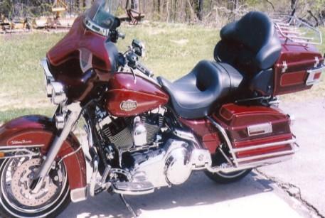 take your detector (nothing is 100%). $30.00 - Retail is $65.00 (plus tax/shipping) Contact Doug Smith @ 517-563-2112 09/13 For Sale 2002 Goldwing GL-1800 with 46,000 miles.